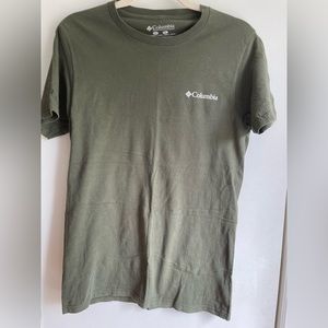 Columbia tshirt